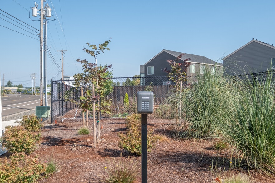 More Photos Of 2987 Ferry St SW, Albany Light Manufacturing For Lease