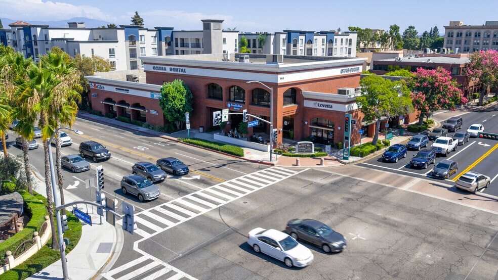 More Photos Of 444 N Harbor Blvd, Fullerton Storefront For Lease