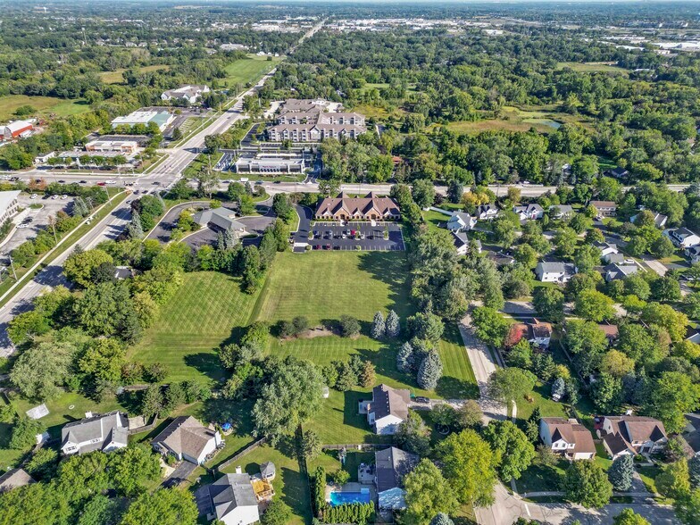 More Photos Of 6475 Washington St, Gurnee Office For Sale