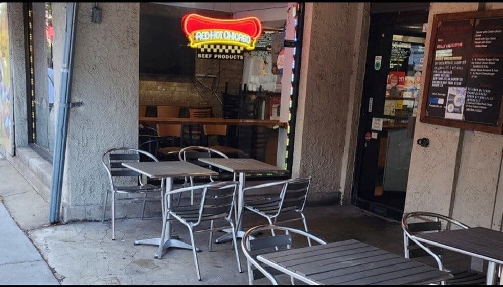 More Photos Of 2811 N Pine Grove Ave, Chicago Apartments For Lease