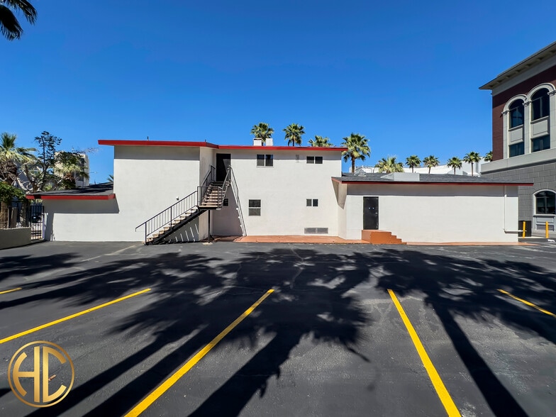 More Photos Of 401 S 6th St, Las Vegas Restaurant For Sale