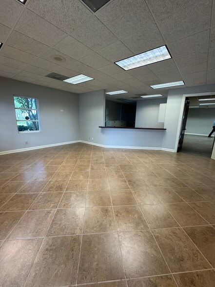 More Photos Of 3255 Industry Dr, North Charleston Medical For Sale
