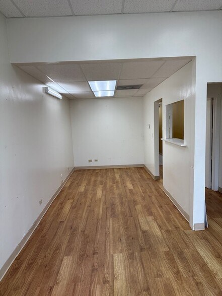 More Photos Of 9238-9244 S Stony Island Ave, Chicago Storefront For Lease