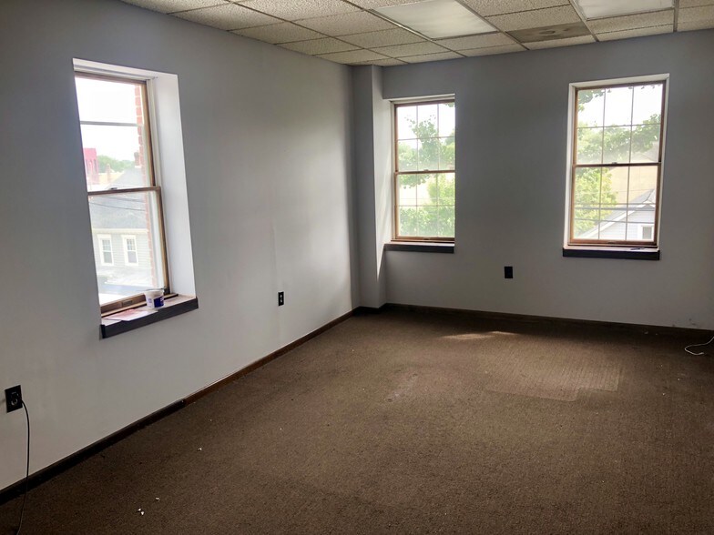 More Photos Of 30 South St, Freehold Office For Lease