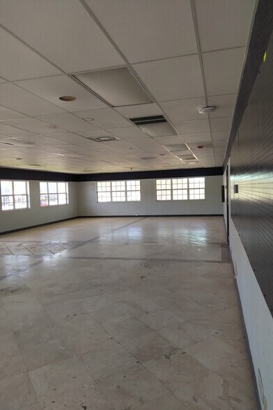 More Photos Of 125-145 S Congress Ave, Delray Beach Research And Development For Lease