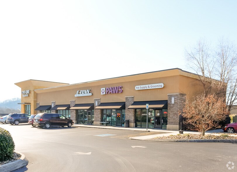 More Photos Of 7531-7569 Barnett Way, Powell General Retail For Lease