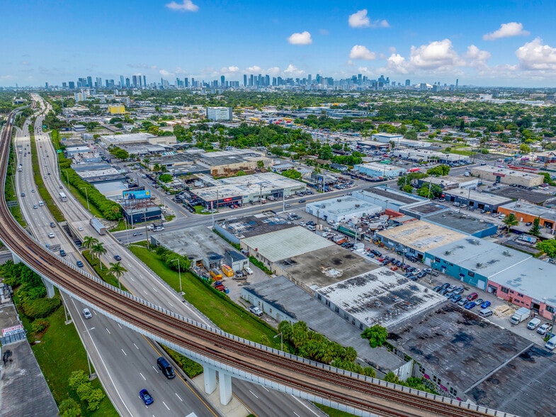 More Photos Of 3904 NW 32 Ave, Miami Warehouse For Lease