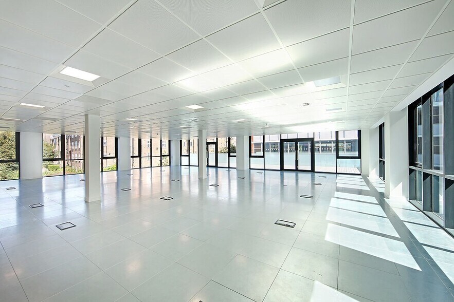 More Photos Of 145 London Rd, Kingston Upon Thames Office For Lease