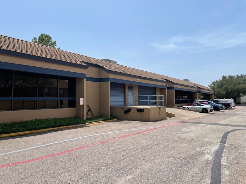 More Photos Of 4851 Keller Springs Rd, Addison Light Distribution For Sale