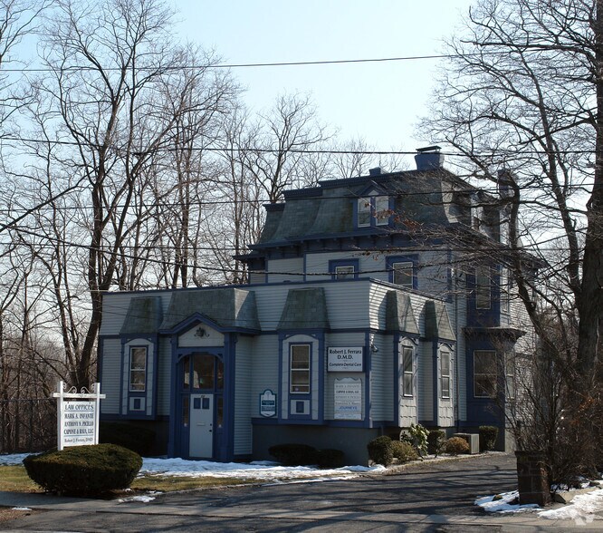 More Photos Of 50 Northfield Ave, West Orange Office For Lease