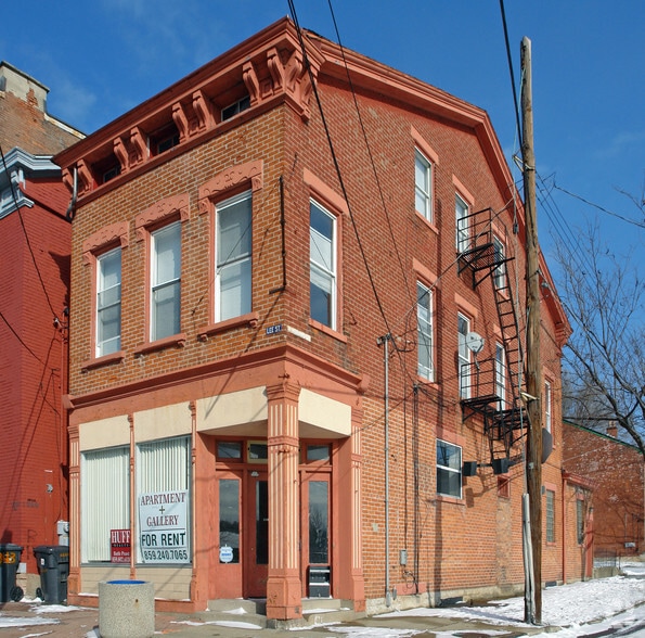 Primary Photo Of 1008 Lee St, Covington Storefront Retail Residential For Lease