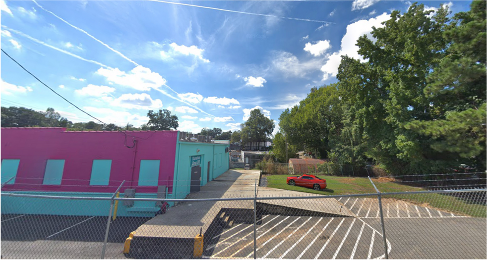 More Photos Of 1858 Cheshire Bridge Rd NE, Atlanta Storefront Retail Office For Lease