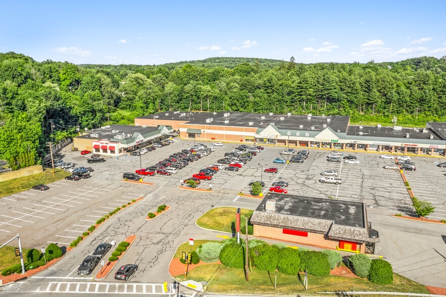 More Photos Of 326-384 Timpany Blvd, Gardner Unknown For Lease