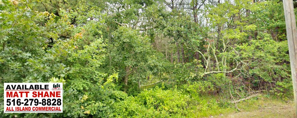 More Photos Of 202-214 Old Country Rd, Eastport Land For Sale