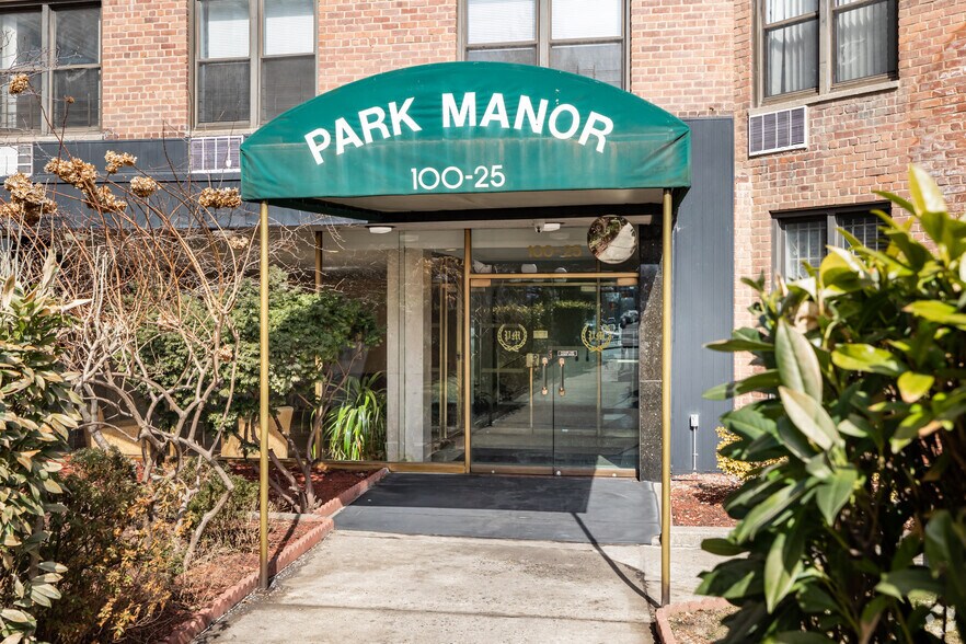 More Photos Of 10025 Queens Blvd, Forest Hills Apartments For Sale