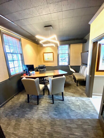 More Photos Of 111 Forbes St, Annapolis Office For Lease