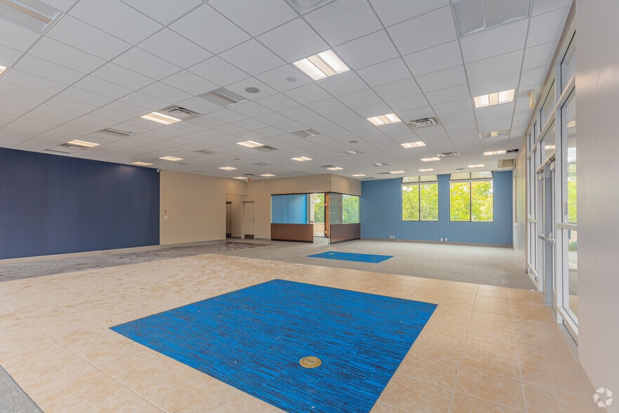 More Photos Of 1705 San Elijo Rd, San Marcos Bank For Sale