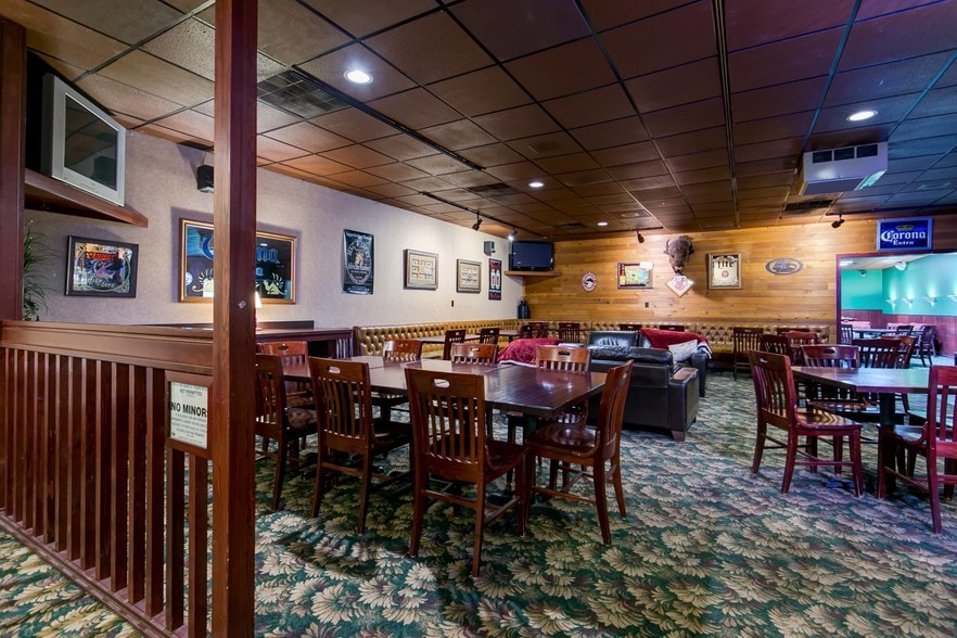 More Photos Of 710 S Columbia Ave, Connell Restaurant For Sale