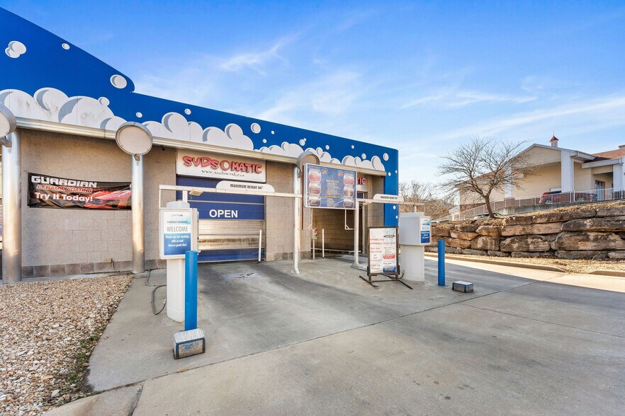 More Photos Of 2876 Green Mountain Dr, Branson Carwash For Sale
