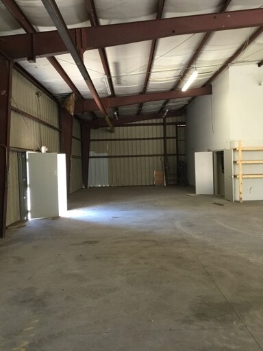 More Photos Of 1108 School Ave, Panama City Light Distribution For Sale