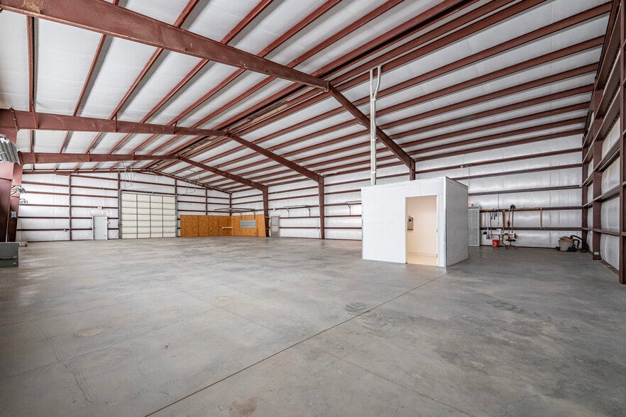 More Photos Of 14690 Cattle Dr, Dolan Springs Industrial For Sale