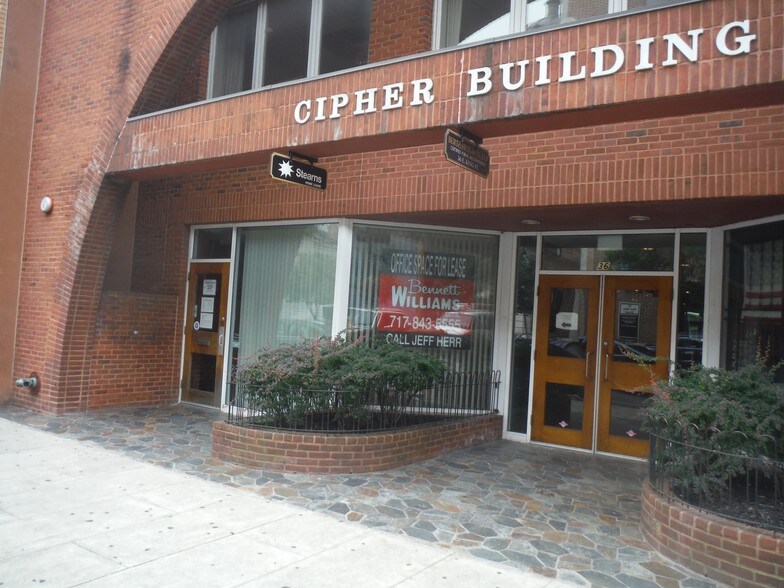 More Photos Of 36 E King St, Lancaster Office For Lease