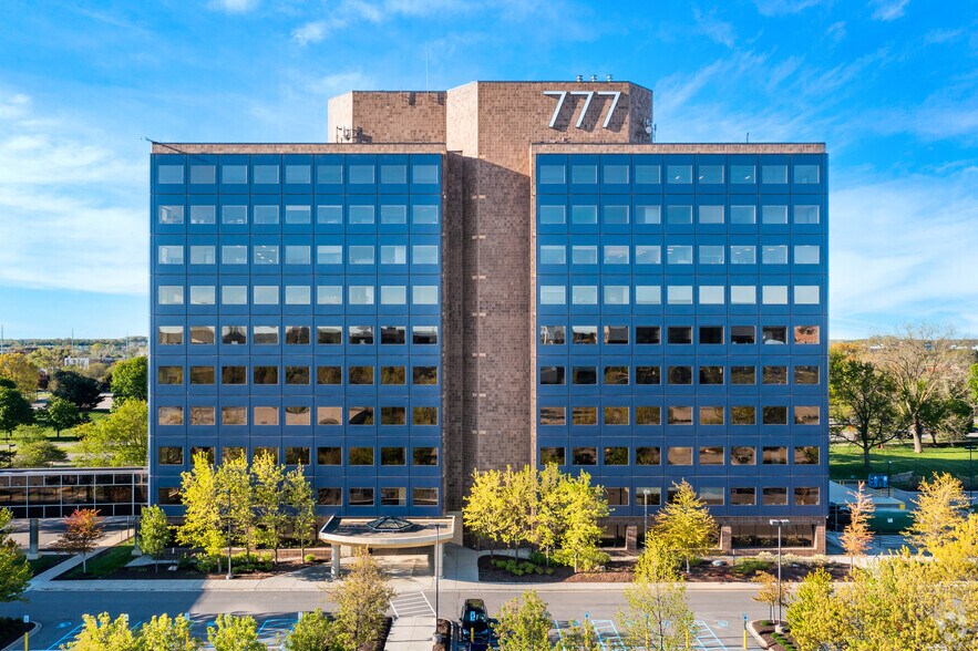 More Photos Of 777 E Eisenhower Pky, Ann Arbor Office For Lease