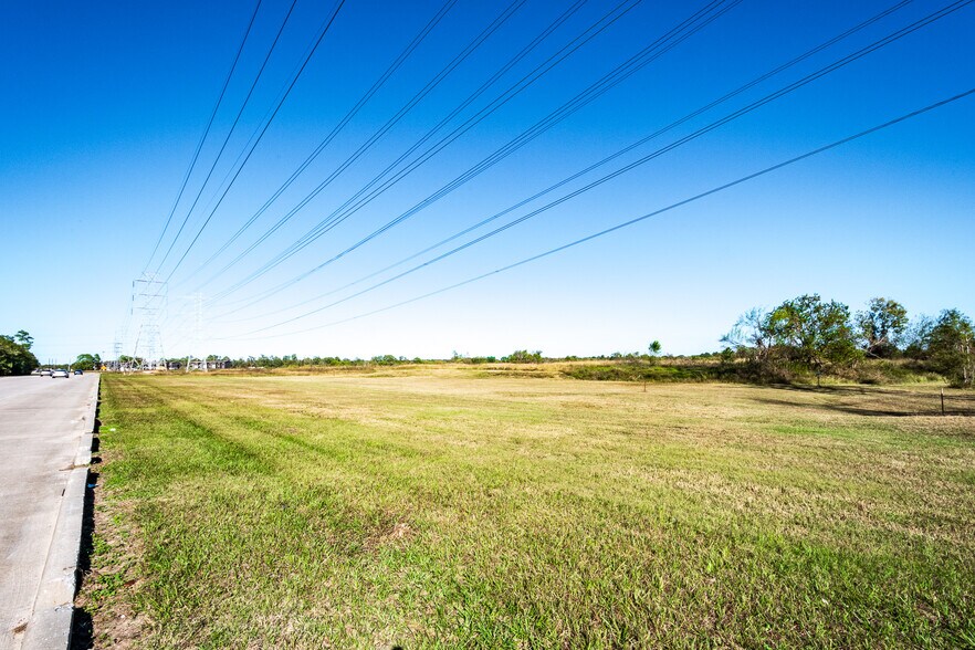 More Photos Of 000 Townsen Blvd E, Humble Land For Sale