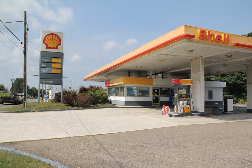 More Photos Of 2207 E Morris Blvd, Morristown Service Station For Sale