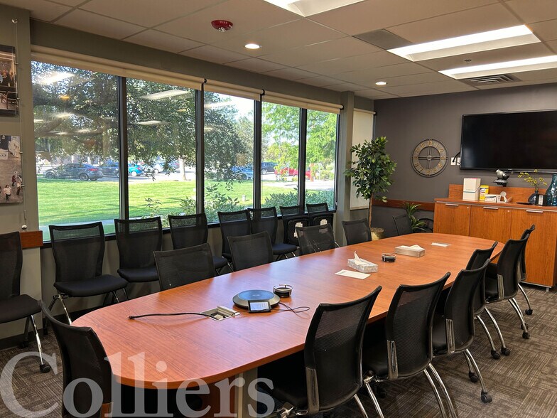 More Photos Of 2710 Sunrise Rim Rd, Boise Office For Lease