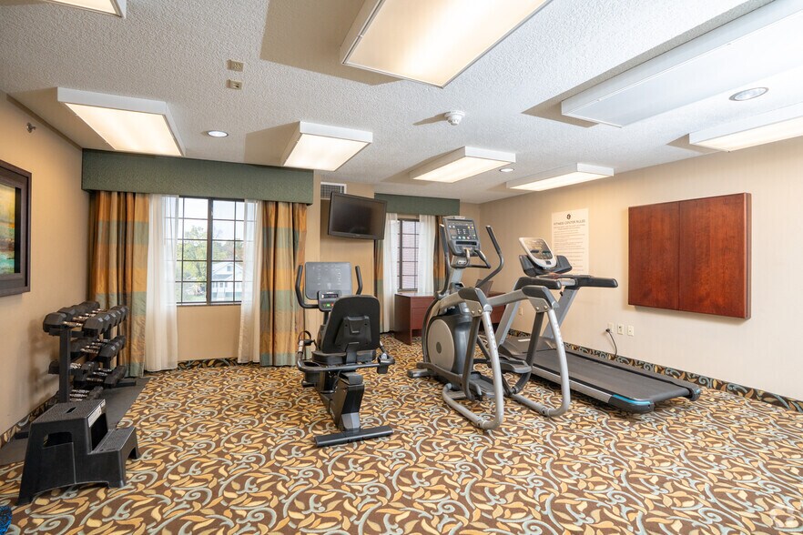 More Photos Of 1211 2nd St SW, Rochester Hospitality For Sale