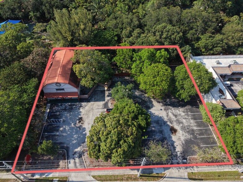 More Photos Of 2777 W Hillsboro Blvd, Deerfield Beach Freestanding For Lease