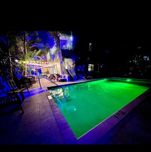 More Photos Of 7337 Harding Ave, Miami Hotel For Lease