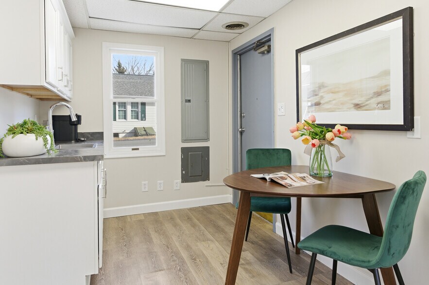 More Photos Of 101 E Main St, Hedgesville Bank For Sale