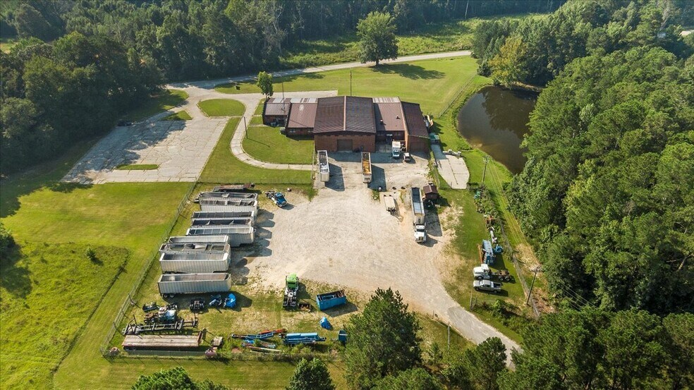 More Photos Of 704 State Road S-13-680, Jefferson Manufacturing For Lease