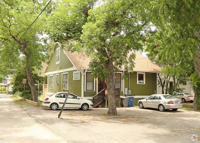 More Photos Of 806 W 11th St, Austin Office Residential For Lease
