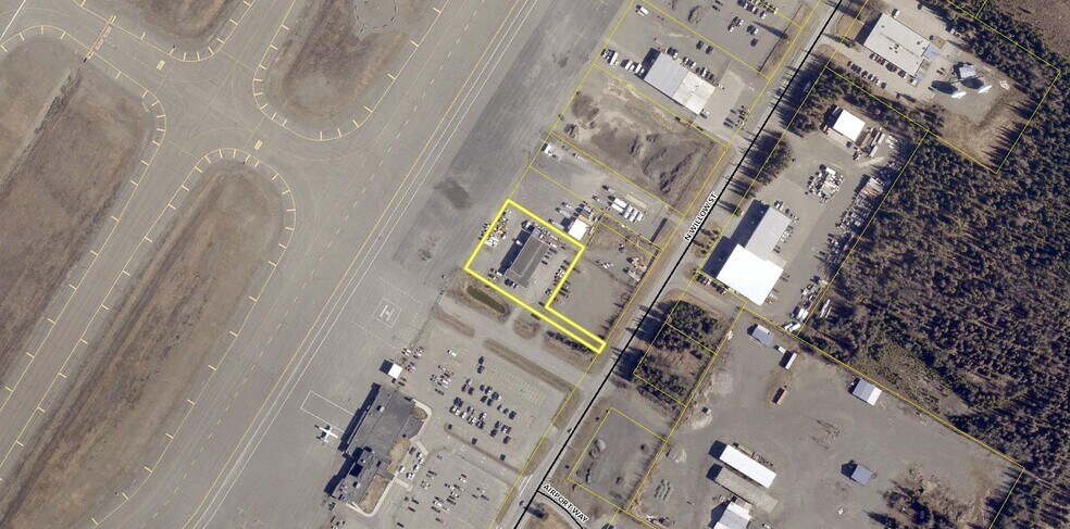 More Photos Of 305 N Willow St, Kenai Light Manufacturing For Lease