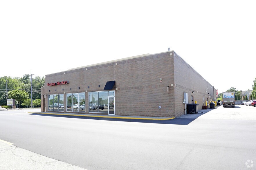 More Photos Of 3010-3224 Walton Blvd, Rochester Unknown For Lease