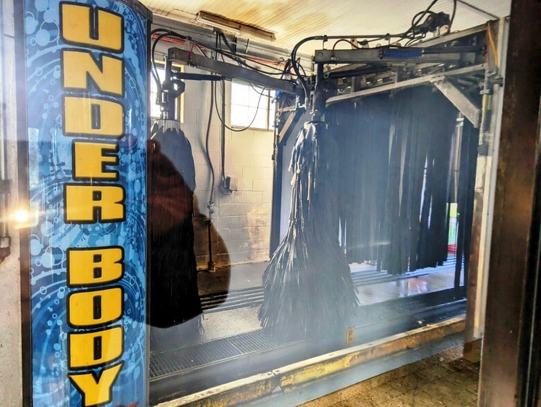 More Photos Of 120 Brawley School Rd, Mooresville Carwash For Sale