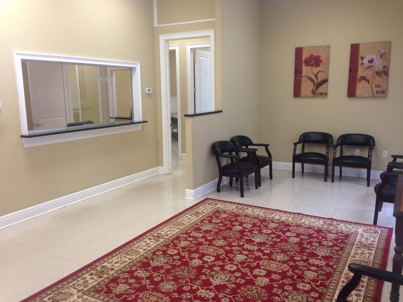 More Photos Of 2053 Fountain Professional Ct, Navarre Medical For Sale