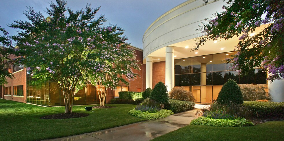 More Photos Of 1434 Crossways Blvd, Chesapeake Office For Lease