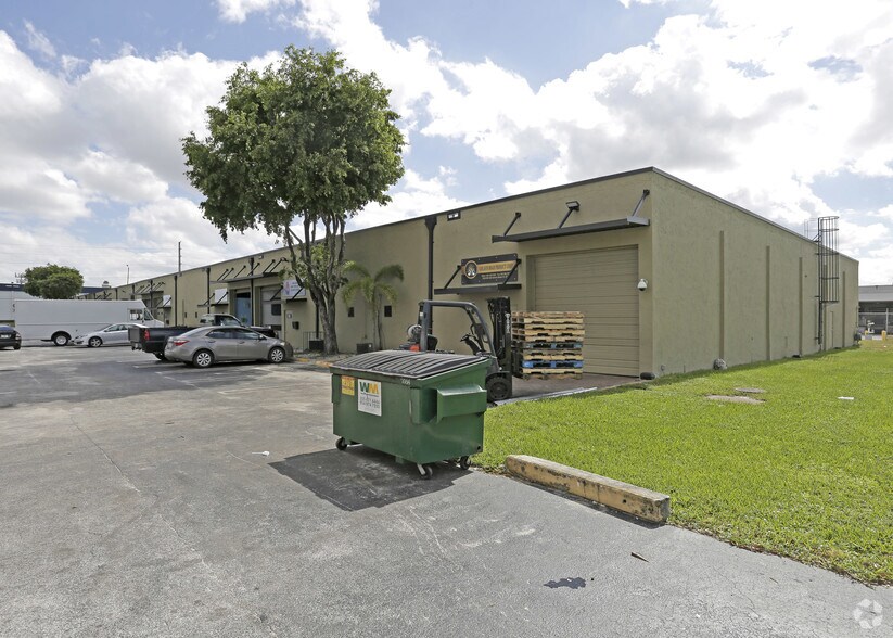 More Photos Of 7212-7298 NW 25th St, Miami Unknown For Lease