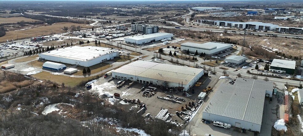 More Photos Of 46 Sinclair Blvd, Brantford Manufacturing For Sale