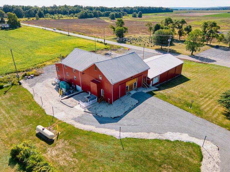 More Photos Of 5984 W South Range Rd, Salem Service For Sale