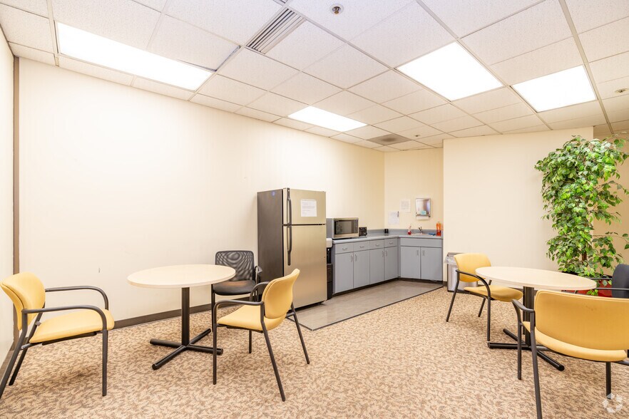 More Photos Of 710 Lakeway Dr, Sunnyvale Office For Lease