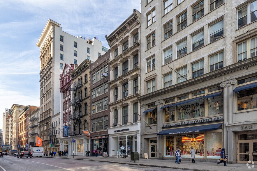 More Photos Of 170 Mercer St, New York Apartments For Sale