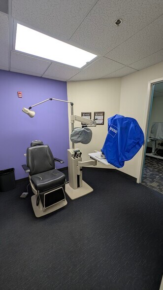 More Photos Of 6100 Day Long Ln, Clarksville Medical For Lease