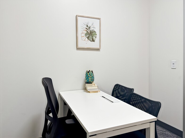 More Photos Of 1264 Hawks Flight Ct, El Dorado Hills Coworking Space