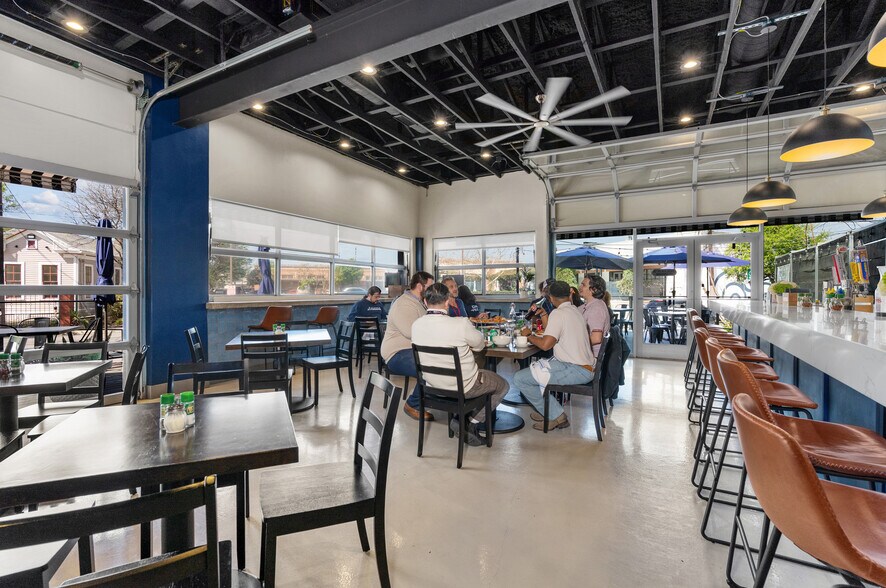 More Photos Of 620 S Presa St, San Antonio Restaurant For Sale