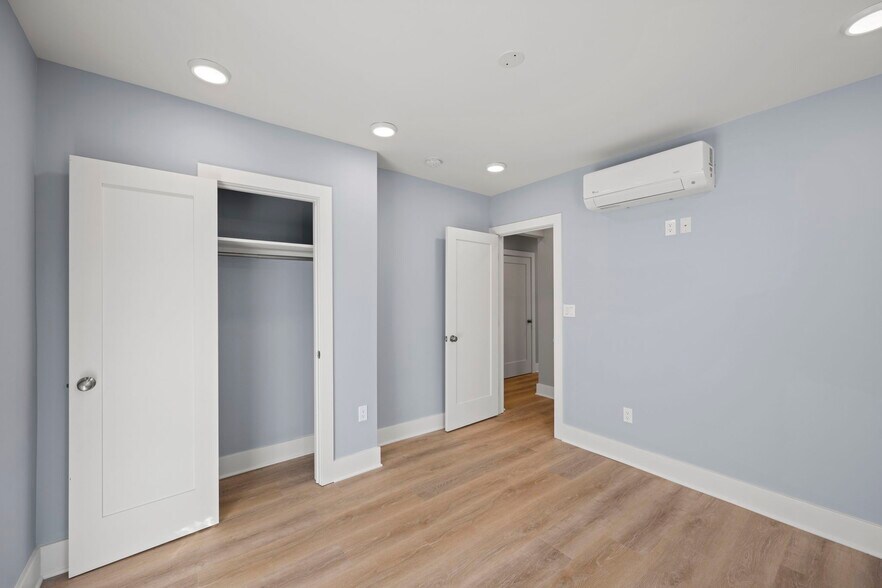 More Photos Of 4535 Avondale St, Bethesda Apartments For Sale
